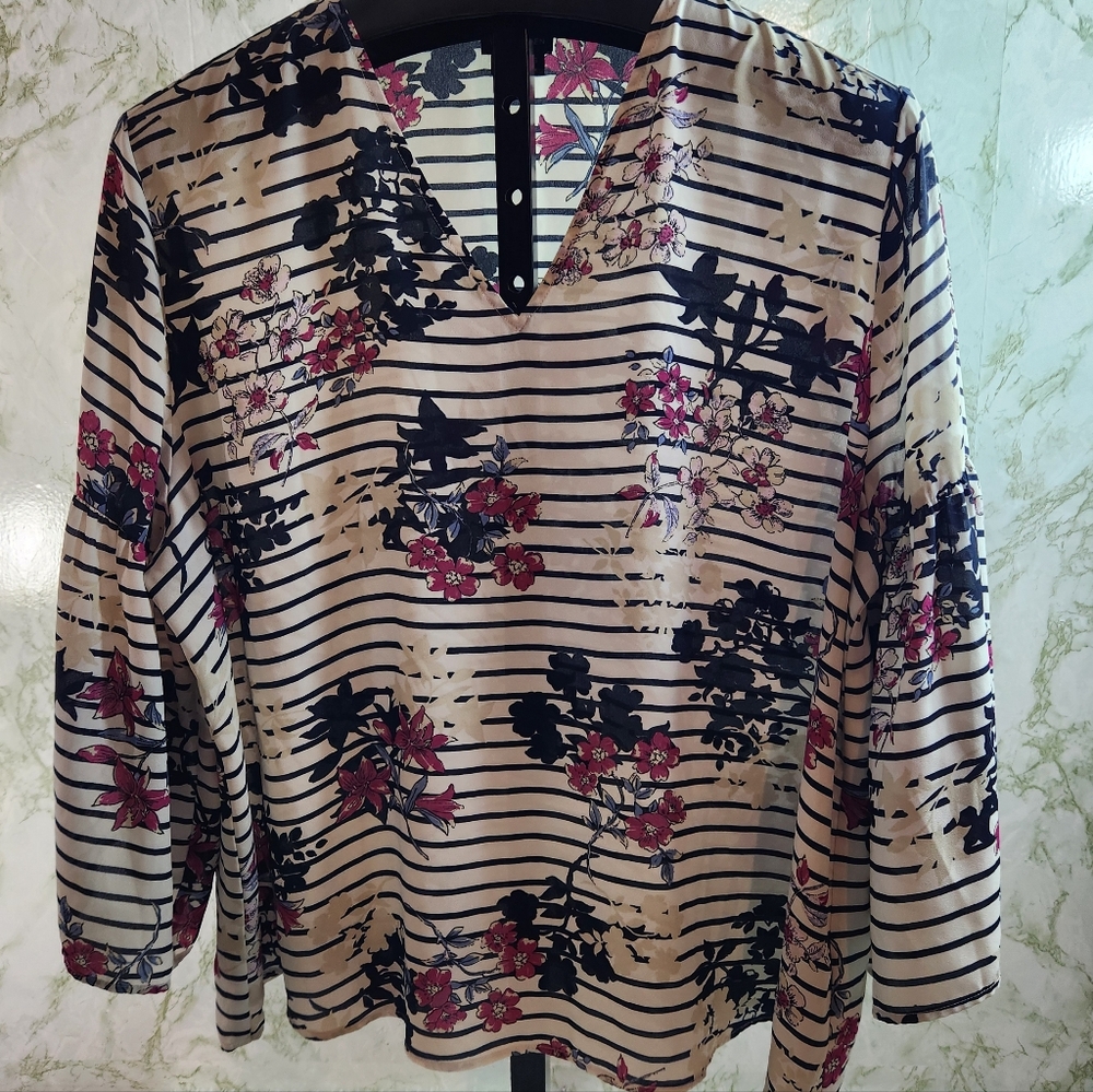 VAN HEUSEN Striped/Floral Top